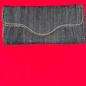 EUC Thirty-One Denim Wallet